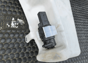 Zbiorniczek 8T0955453C 8K5955647 Płynu Spryskiwaczy Zbiornik Xenon Spryski Pompki Przewod AUDI A4 B8 A5 Sedan Kombi 5