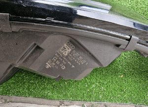 Lampa audi A4 RS4 matrix 8W0941036C 8W0941035C 6