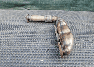 Krociec 059131799R 059253033L 059253034L Lacznik Turbo Turbiny Kolektor Kolektory Wydechowy Kolanko 2.7 3.0 V6 TDI AUDI A4 B8 A5 A6 Q5 37