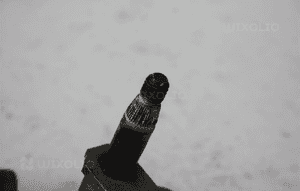 Mechanizm wycieraczek silniczek przedni przód lewy PEUGEOT 3008 5008 CITROEN BERLINGO 2010  9671062180 7