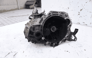SKRZYNIA BIEGÓW 33111-02050 TOYOTA AURIS 2 1.4 D4D 1