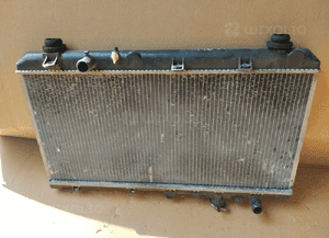 Chłodnica wody mazda 323F bj 1.6 16V 422132-5210 3