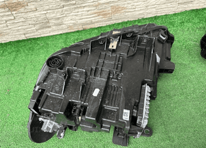 Lampa lampy led bmw X2 F39 lci lift kompletne 5A29EA5 5A29E96 8