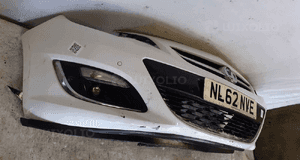 Zderzak przód przedni opel astra j 4 iv Z40R biały pdc czujniki halogeny 5