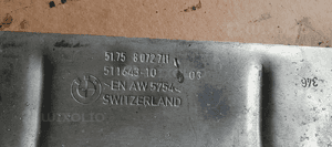 Osłona podwozia płyta pod silnik BMW M5 G30 F90 8072711 6887546 5