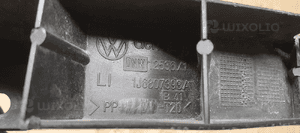 Ślizg zderzaka lewy tył tylny VW Golf IV HB 1J6807393A 5