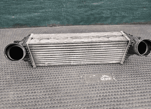 Intercooler Chłodnica Powietrza Turbiny 3.0 D BMW X5 E70 X6 E71 1