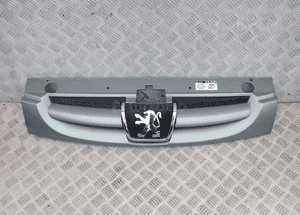 Grill peugeot partner lift 02-10 radom 1