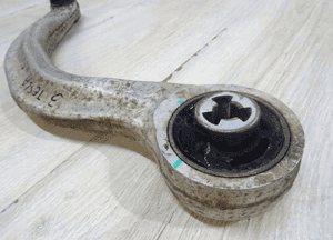 TESLA MODEL 3 WAHACZ DOLNY PRZEDNI LEWY 1044354-00-A LLU 5