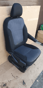 Fotel pasażera prawy przód Renault Trafic III Vivaro B 14- 6