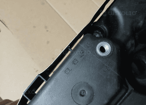 pokrywa zaworów vw audi 1.6 tdi 03l103469ae 2