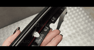 Audi Q3 listwa na blotnik lewa przod 8U0853717D 16