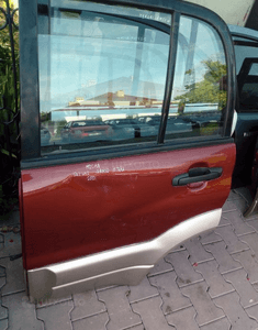 Suzuki Grand Vitara drzwi tyl tylne lewe 1