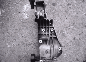 Alfa romeo 159 brera croma 2.4 łapa alternatora 1