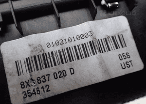 KLAMKA WEWNĘTRZNA 8X0837020D  AUDI A1 2