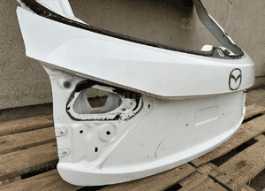Klapa bagaznika tyl tylna mazda 3 iii bm 2013- hb bardzo ladna 3