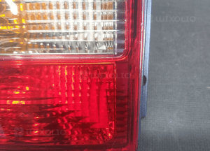 Lampa tył lewa vw T5 pod klapę 7E5945095M 2