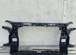 Pas przedni wzmocnienie hyundai tucson iv 4 2020- 1