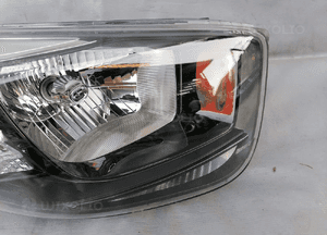 Lampa prawa prawy przód Kia Picanto 3 III 2