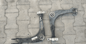 Peugeot 508 Citroen C5 III wahacz przod przedni prawy lewy 1