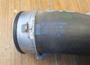 Rura Przewód Waz Intercooler Turbiny Turbo 2.0 TDI VW Transporter T5 Lift Caravella Multivan 3