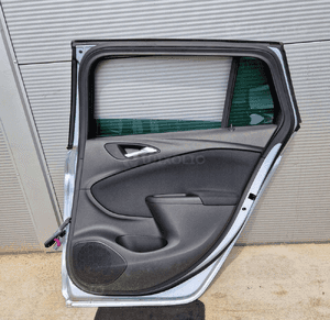 Opel astra 5 k kombi drzwi lewy tył idealne z189 6