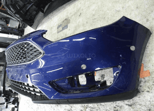 Ford focus MK3 lift na pdc z grilem zderzak przedni 3