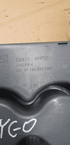 Tunel środkowy osłona tunelu przedni Toyota Aygo 58811-0H010 5