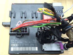 Audi A4 B6 B7 modul sterownik swiatel ILM B6 8E0907279C 8E0907279N 1