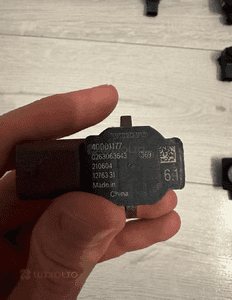 CZUJNIK PARKOWANIA PDC VOLVO 0263063643 2