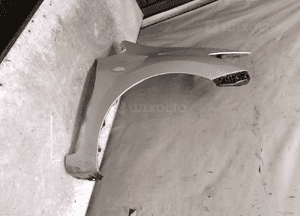 Błotnik prawy przód przedni toyota auris i 1C0 3