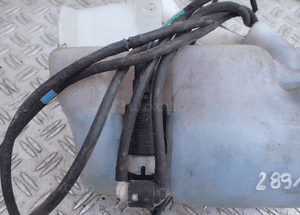 ZBIORNICZEK SPRYSKIWACZY 289100001N LAGUNA III RADOM 4