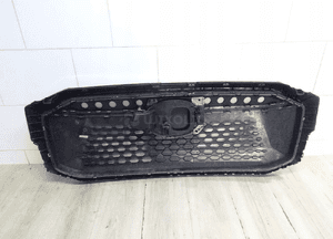 Maxus e-deliver 9 atrapa grill gril 11