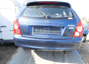 Mazda 323f bj 98-03 Klapa tylna tył  z szyba w kolor 22A 2