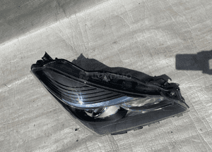 Toyota yaris iii 3 lift lampa prawa 14- 2
