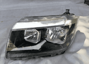 Lampa lewa lewy przód Vw Crafter 7C1941005 1