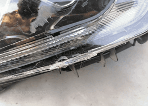 Lampa prawa prawy przód Toyota Highlander 10100-8A06J 3