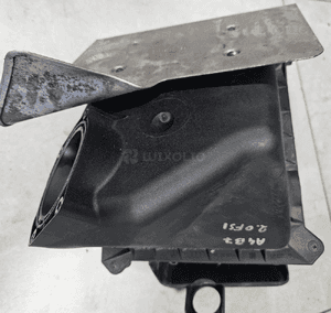Audi A4 B6 B7  2.0 FSI obudowa filtra powietrza 06B133835BD 06B133837AG 4