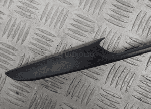 Listwa ozdobna grilla zderzaka prawy golf 5GE853666C 3