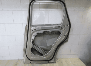 Drzwi prawy tył volvo XC60 ii 31689548 12