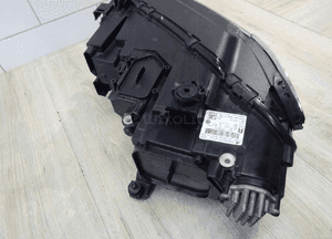 Lampa Full LED prawa VW Tiguan 5NB europa 5NB941082D LLU 7