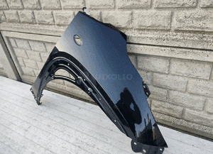 Błotnik prawy przód toyota aygo x 22-23 2