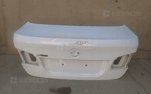 Klapa tył tylna pokrywa bmw 5 v F10 sedan 1