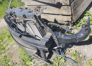 Pas przedni wzmocnienie belka ślizg hyundai I40 1.7 crdi 5