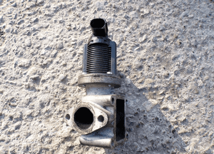 Zawór egr alfa romeo 147 156 159 gt 1.9 16V opel vectra c 55204250 1