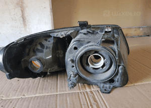 lampa lewa przód chrysler voyager 04857701ab 2