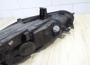 PRZOD LAMPA lewa FORD FIESTA MK7 lift 7