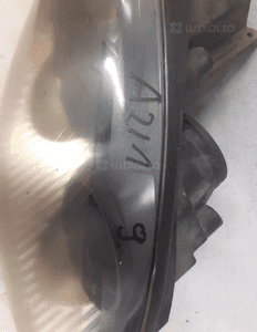 Przod przednia prawa lampa volkswagen golf v 2