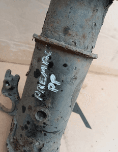 Amortyzator prawy przód przedni Mazda Premacy 5