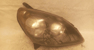 Przod przednia lampa prawa opel zafira b 1